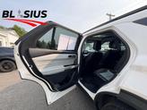 Thumbnail of 2022 Star White Ford Explorer