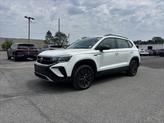 Photo of 2022 Pure White Volkswagen Taos