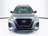 Thumbnail of 2023 Gun Metallic Nissan Kicks