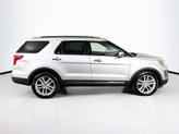 Thumbnail of 2016 Ingot Silver Metallic Ford Explorer