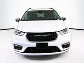 Thumbnail of 2023 Bright White Clearcoat Chrysler Pacifica