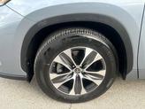 Thumbnail of 2023 Moon Dust Toyota Highlander