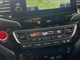 Thumbnail of 2022 Platinum White Pearl Honda Pilot