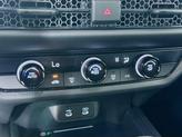 Thumbnail of 2026 Platinum White Pearl Honda HR-V