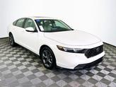 Photo of 2024 Platinum White Pearl Honda Accord Hybrid