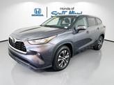 Thumbnail of 2020 Magnetic Gray Metallic Toyota Highlander