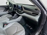 Thumbnail of 2022 Magnetic Gray Metallic Toyota Highlander