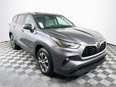 Photo of 2022 Magnetic Gray Metallic Toyota Highlander