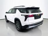 Thumbnail of 2024 Summit White Chevrolet Traverse