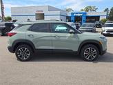 Thumbnail of 2026 Green Chevrolet Trailblazer