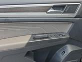 Thumbnail of 2022 Deep Black Pearl Effect Volkswagen Atlas