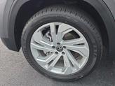 Thumbnail of 2022 Platinum Gray Metallic Volkswagen Atlas