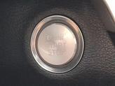 Thumbnail of 2021 Glacial White Pearl Kia Telluride