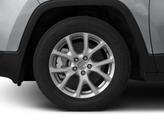 Thumbnail of 2016 Bright White Clearcoat Jeep Cherokee