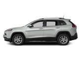Thumbnail of 2016 Bright White Clearcoat Jeep Cherokee