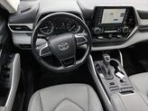 Thumbnail of 2021 Blizzard Pearl Toyota Highlander