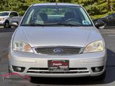 Thumbnail of 2005 Silver Ford Focus