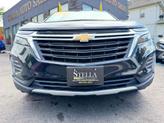 Thumbnail of 2023 Mosaic Black Metallic Chevrolet Equinox