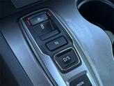 Thumbnail of 2021 Platinum White Pearl Honda Pilot