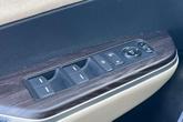 Thumbnail of 2019 Platinum White Pearl Honda Clarity Plug-In Hybrid