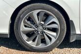 Thumbnail of 2019 Platinum White Pearl Honda Clarity Plug-In Hybrid