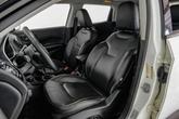Thumbnail of 2017 White Clearcoat Jeep New Compass