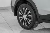 Thumbnail of 2020 Brilliant Silver Metallic Nissan Kicks