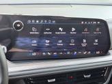 Thumbnail of 2025 Iridescent Pearl Tricoat Chevrolet Suburban