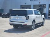 Thumbnail of 2025 Iridescent Pearl Tricoat Chevrolet Suburban