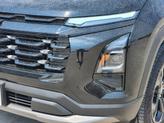 Thumbnail of 2026 Mosaic Black Metallic Chevrolet Equinox