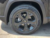 Thumbnail of 2026 Mosaic Black Metallic Chevrolet Equinox