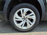 Thumbnail of 2021 Racing Green Volkswagen Atlas