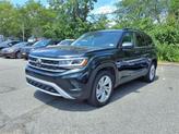 Thumbnail of 2021 Racing Green Volkswagen Atlas