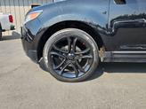 Thumbnail of 2013 Tuxedo Black Metallic Ford Edge