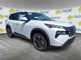 Photo of 2025 Everest White P Nissan Rogue