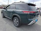 Thumbnail of 2025 2t Grn Blk Roof Nissan Pathfinder