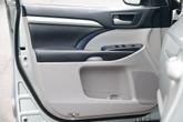 Thumbnail of 2018 Celestial Silver Metallic Toyota Highlander
