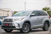 Thumbnail of 2018 Celestial Silver Metallic Toyota Highlander