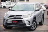 Thumbnail of 2018 Celestial Silver Metallic Toyota Highlander