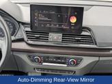Thumbnail of 2022 Glacier White Metallic Audi Q5
