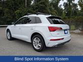 Thumbnail of 2022 Glacier White Metallic Audi Q5
