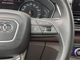 Thumbnail of 2022 Glacier White Metallic Audi Q5