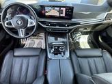 Thumbnail of 2025 Black Sapphire Metallic BMW X7