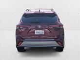 Thumbnail of 2022 Ruby Flare Pearl Toyota Highlander