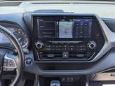 Thumbnail of 2022 Ruby Flare Pearl Toyota Highlander