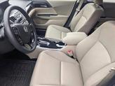 Thumbnail of 2017 White Orchid Pearl Honda Accord