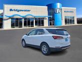 Thumbnail of 2022 Summit White Chevrolet Equinox