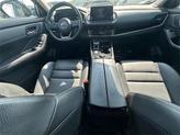 Thumbnail of 2023 Pearl White Tricoat/Super Black Nissan Rogue