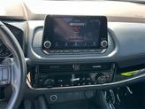 Thumbnail of 2023 Pearl White Tricoat/Super Black Nissan Rogue