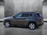 Thumbnail of 2022 Granite Crystal Metallic Clearcoat Jeep Compass